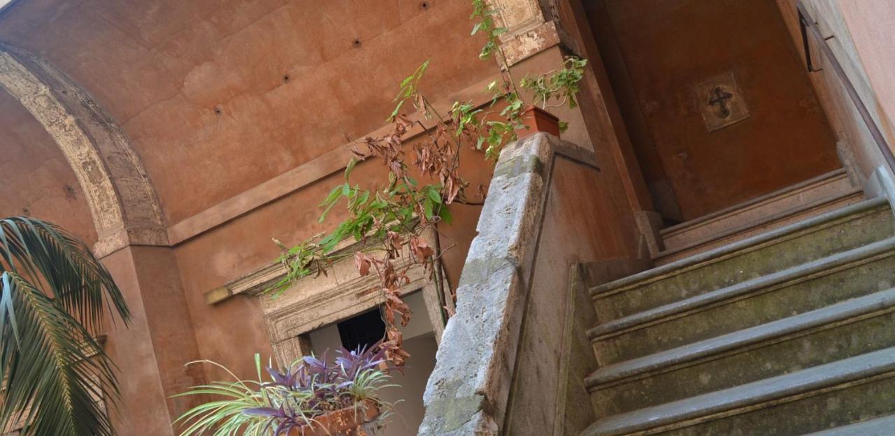 Palazzo Velli Suites Rome Bagian luar foto