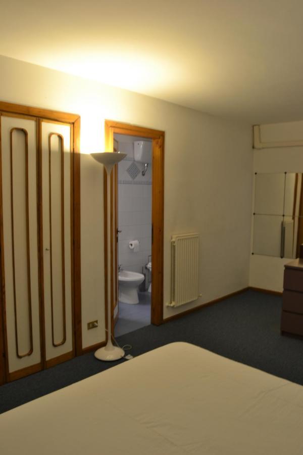 Palazzo Velli Suites Rome Bagian luar foto